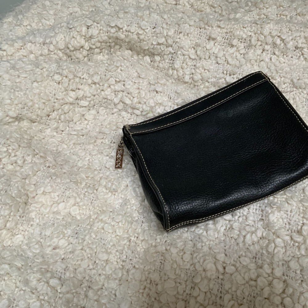 Leather pouch